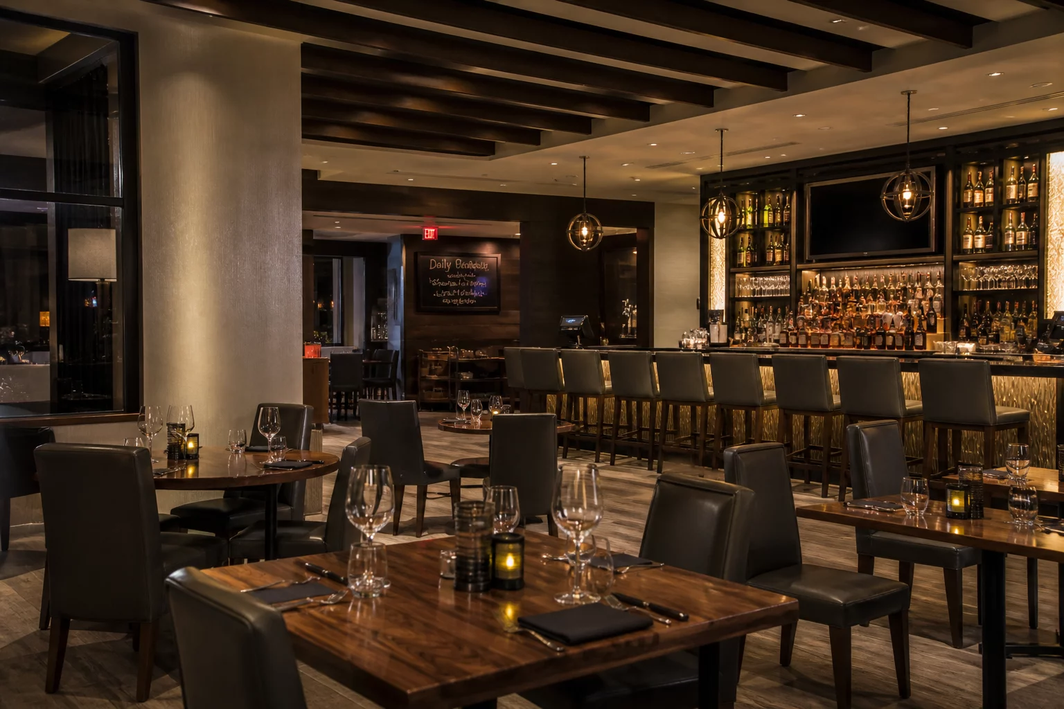 Avi Resort & Casino Lounge and Dining