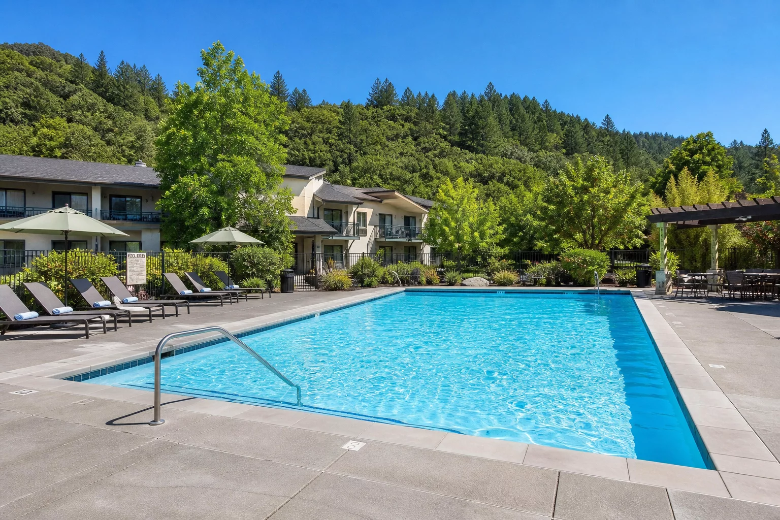 Wyndham Garden Redwood Valley Hall